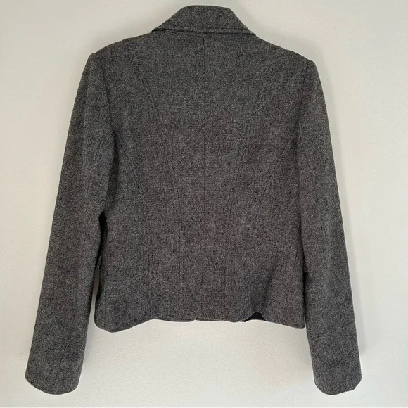 (SOLD) Italian Wool Blend Blazer Size Medium - Picture 8 of 16